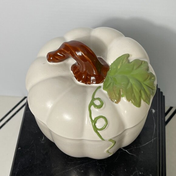 White Pumpkin Ceramic Cookie Jar, Candy Jar, Canister Fall Theme Or Halloween - Picture 5 of 8